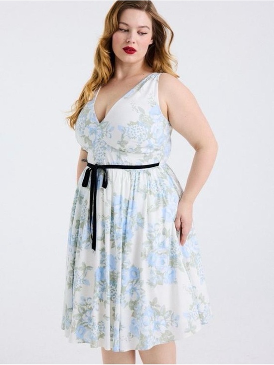 torrid Dresses & Skirts - Torrid Retro Chic Belted Swing Midi Dress - Size 0 - NWOT!